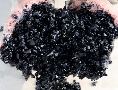 罗山沥青冷补料（沥青砂）的优势特点与施工流程解析